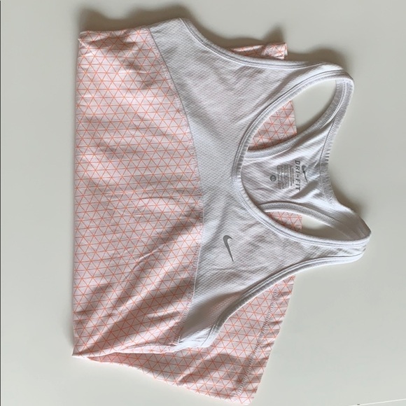 NIKE Dri-Fit Racerback Women Tank Top, size XS - Picture 4 of 9